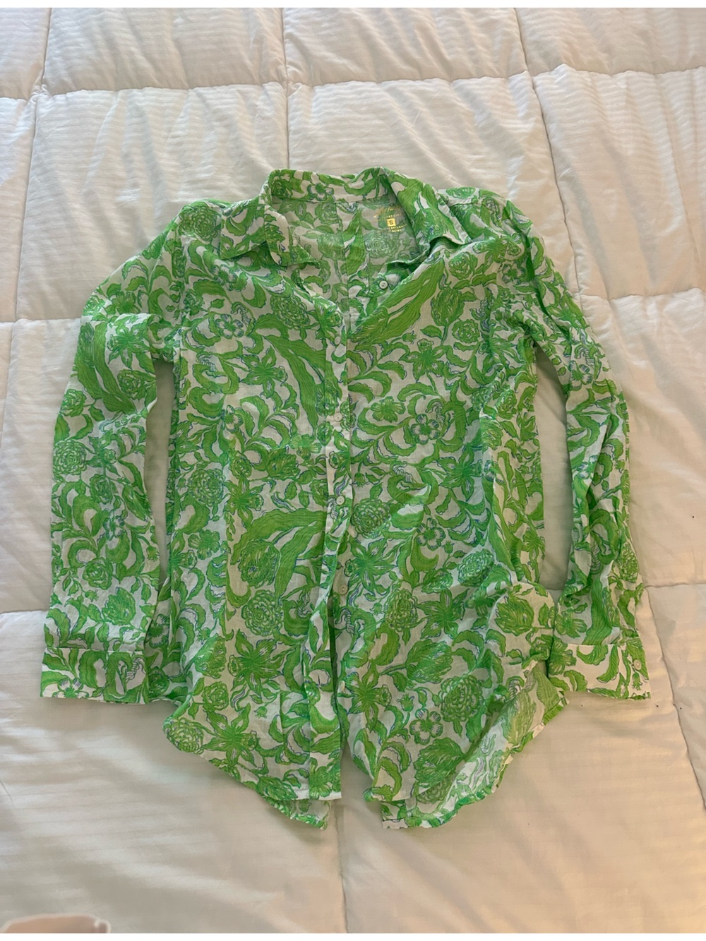 Lilly Pulitzer Green and White Floral Button-Down Shirt